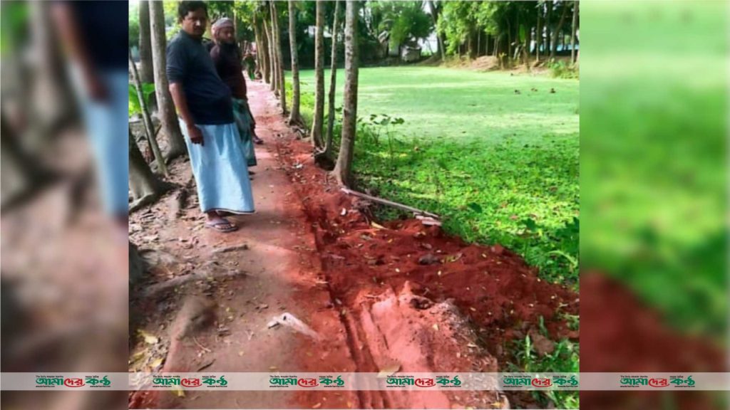 সরকারি অর্থায়নের রাস্তায় চলাচলে বাঁধা গৃহবন্দী ২০ পরিবার