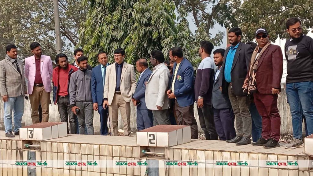 ক্রীড়া মন্ত্রণালয়ের যুগ্ম সচিবের চান্দু স্টেডিয়াম ও সুইমিংপুল পরিদর্শন