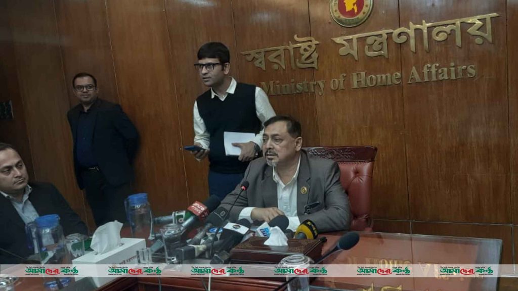 এয়ার টিকিটের দাম অন্যান্য দেশের সমপর্যায়ে আনার চেষ্টা হচ্ছে - স্বরাষ্ট্র সচিব