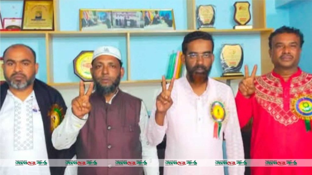 পাইকগাছা ষোলআনা ব্যবসায়ী সমবায় সমিতির নির্বাচন অনুষ্ঠিত