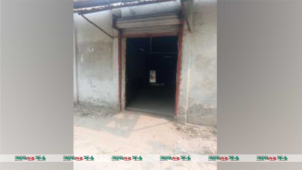 সোনারগাঁয়ে গ্যারেজ ভেঙে ৫ অটোরিকশা চুরি